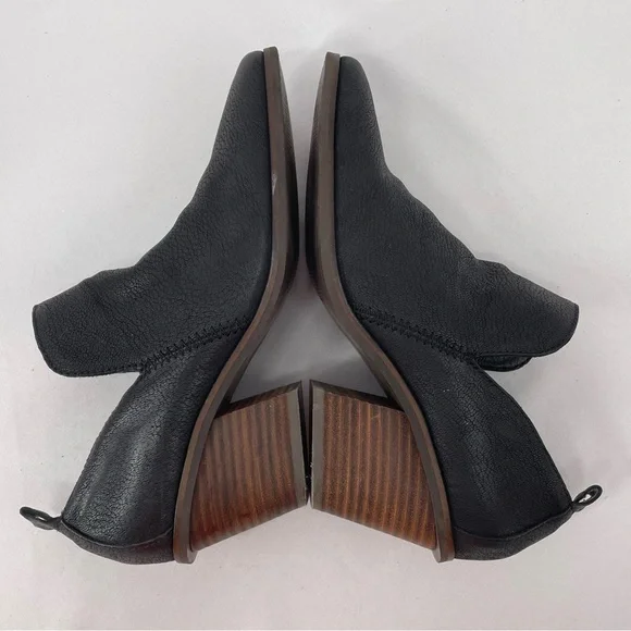 Lucky Brand Womens Black Leather Upper Fun Academia Casual Ankle Bootie Sz 8.5M - Picture 8 of 10